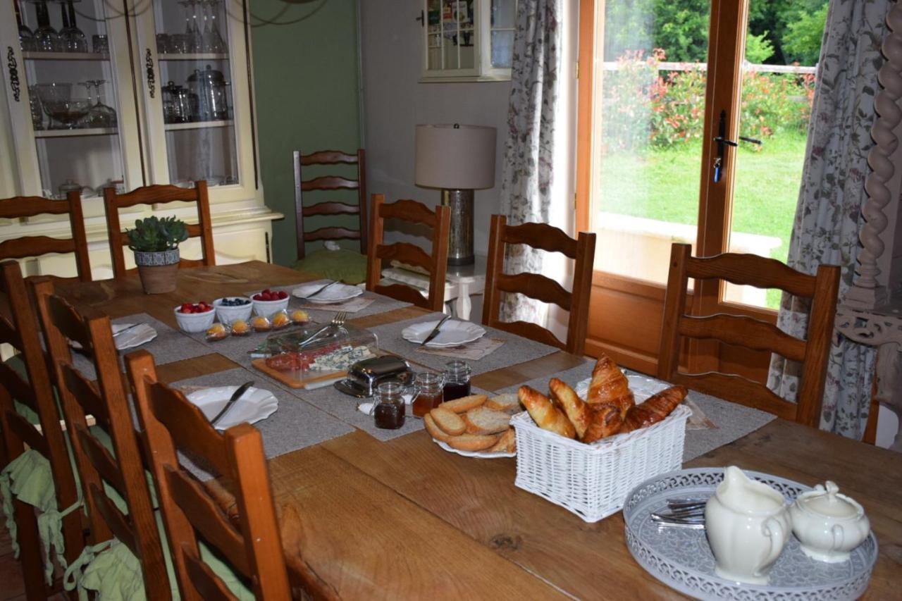Bed and Breakfast Libellule à Coussac-Bonneval Extérieur photo